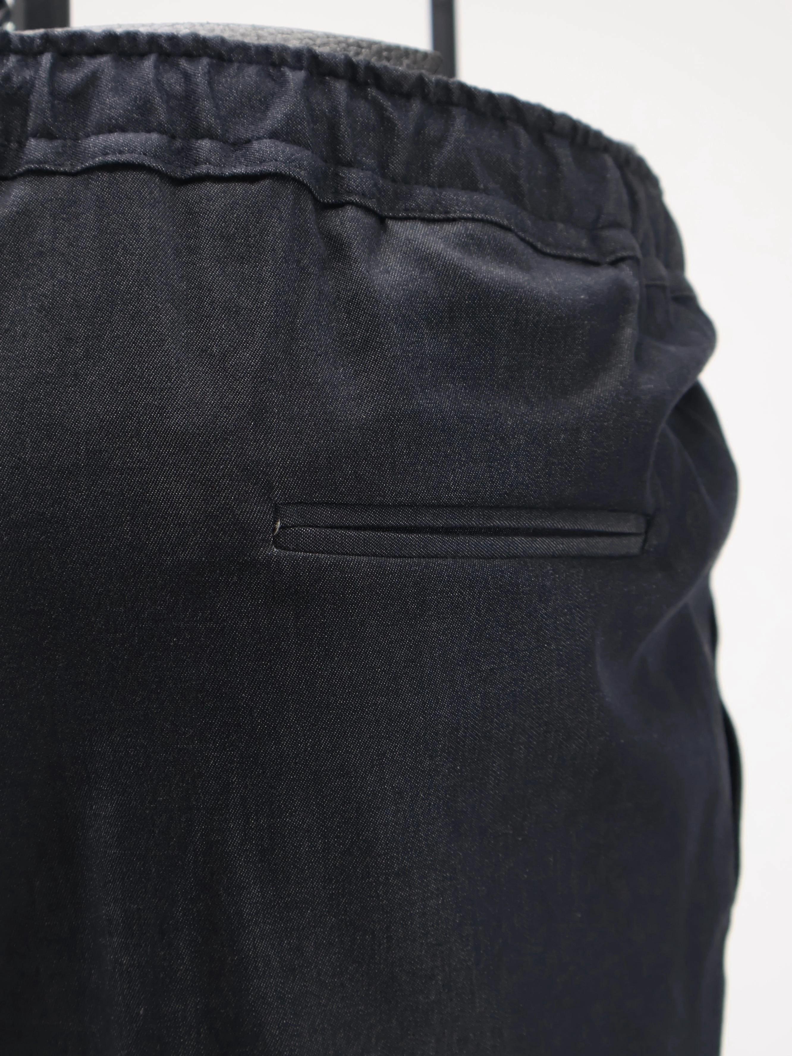 Stretch cotton trousers.webp