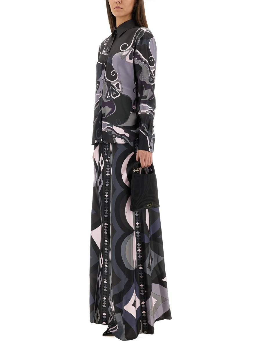 PANTS WITH NECKLACE PRINT.webp