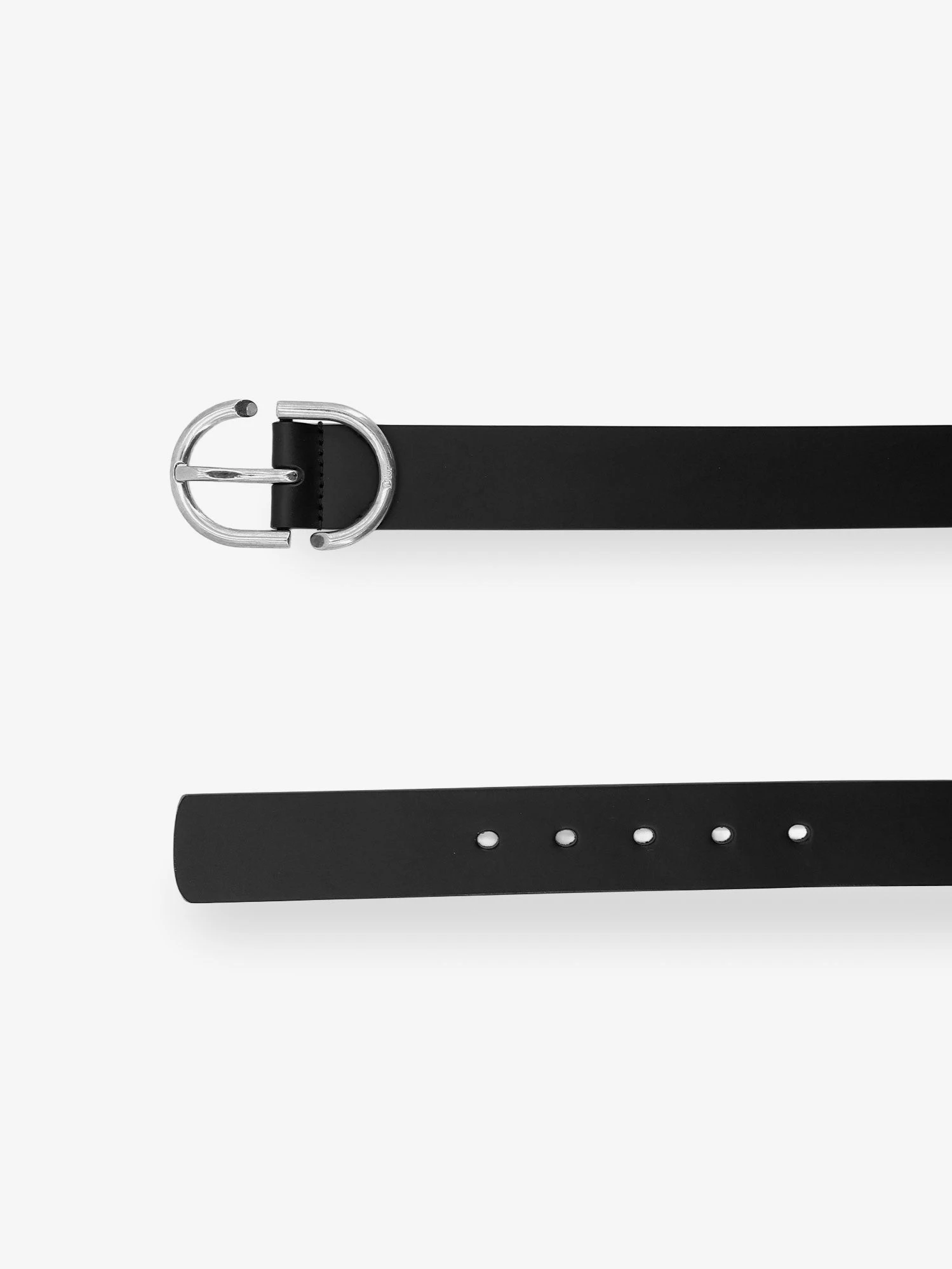 Leather belt.webp