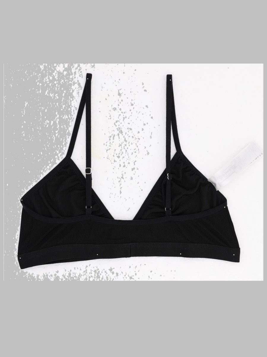 REGGISENO A TRIANGOLO.webp