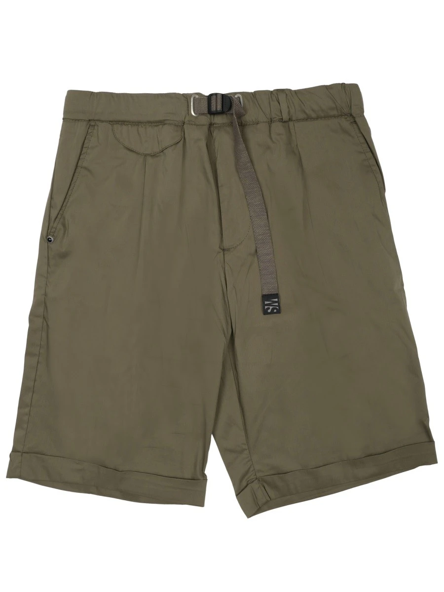 SHORTS CON CINTURA.webp