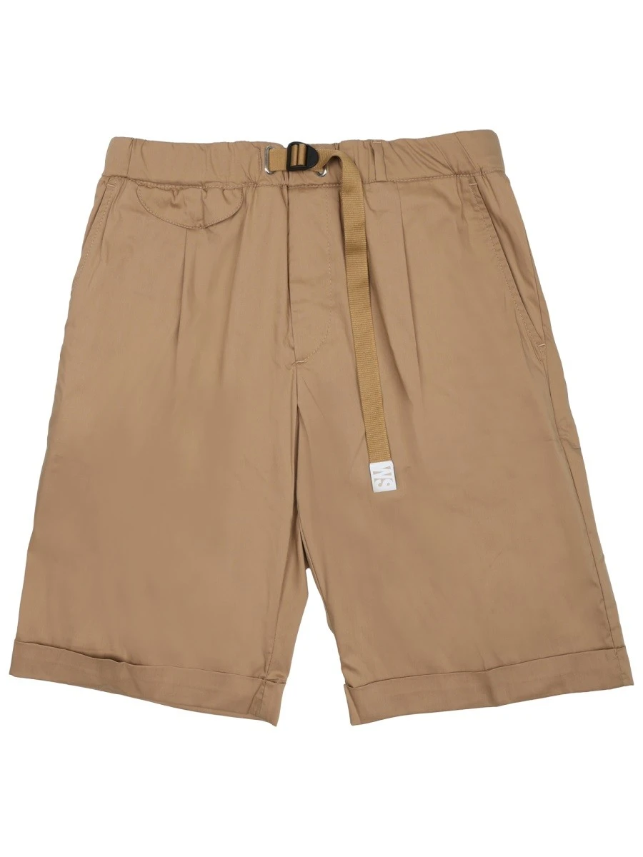 SHORTS CON CINTURA.webp