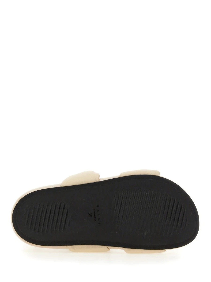 LEATHER SANDAL.webp