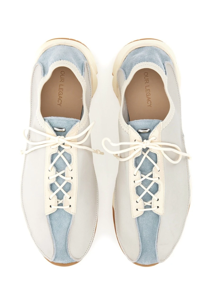 "KLOVE" SNEAKER.webp