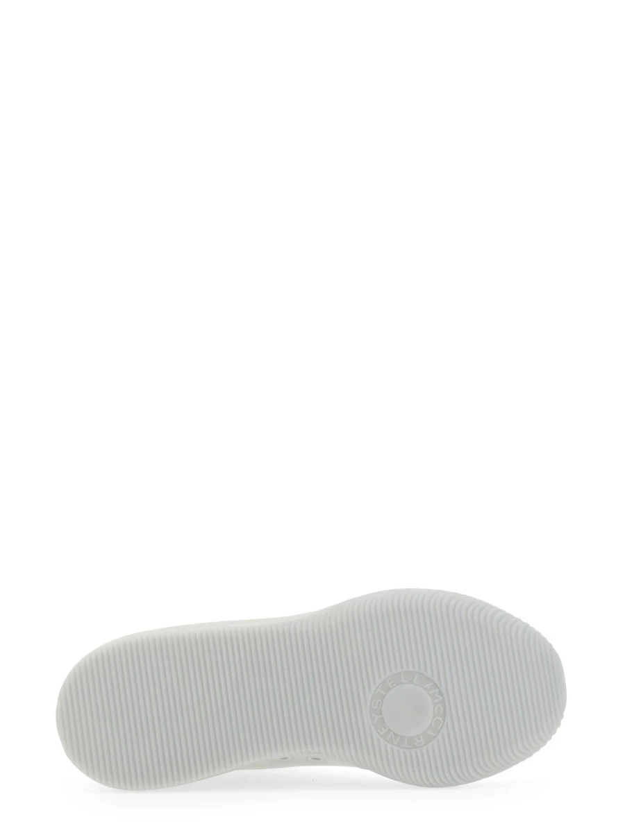SNEAKER LOOP.webp