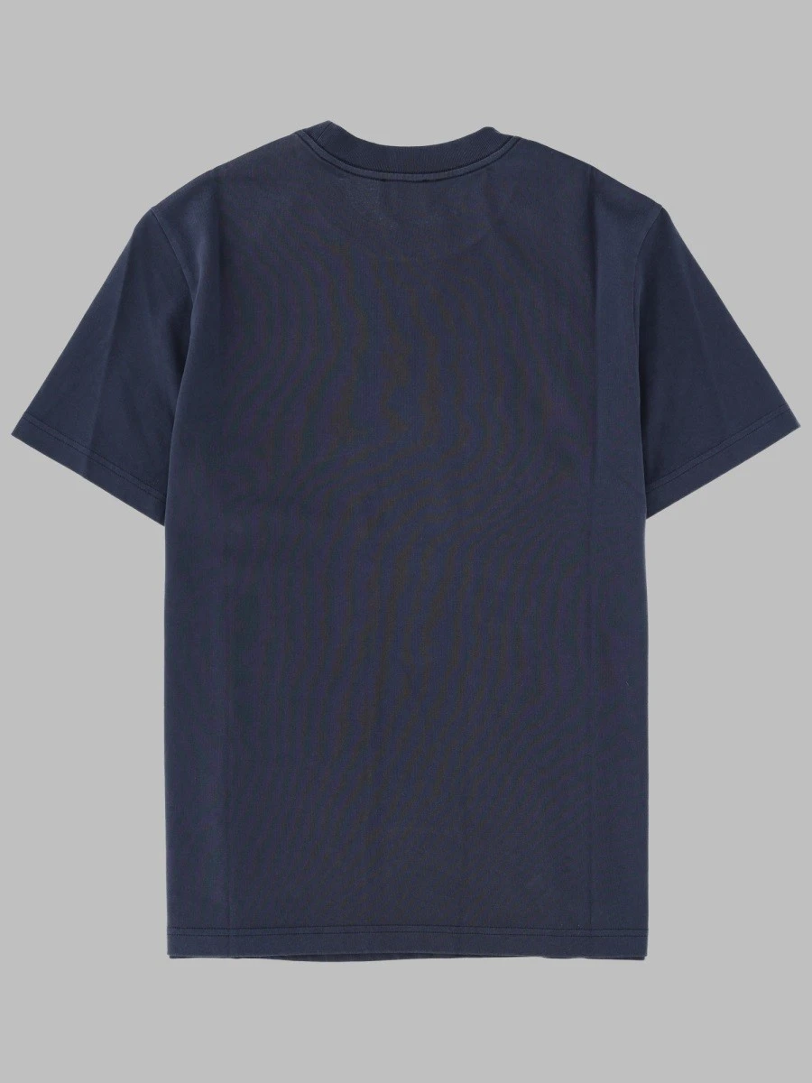 T-SHIRT CON LOGO.webp