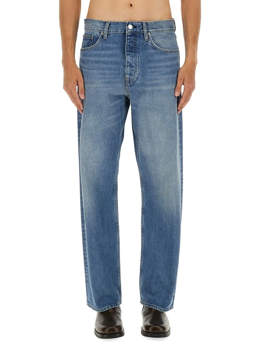 LOOSE FIT JEANS.webp