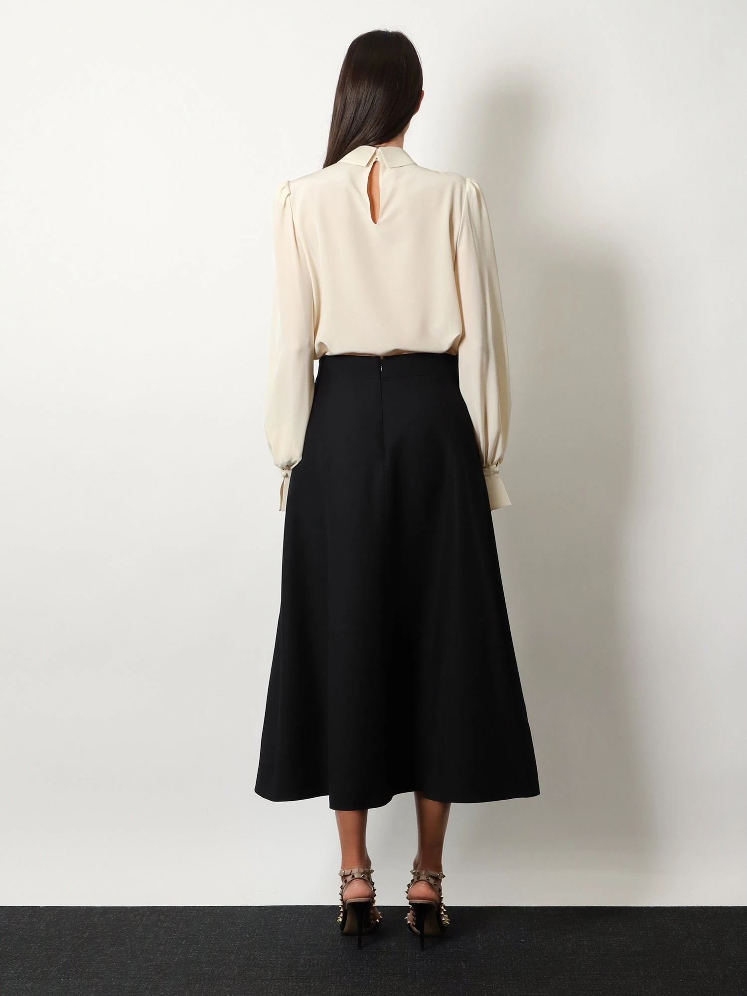 Crepe Couture midi skirt.webp