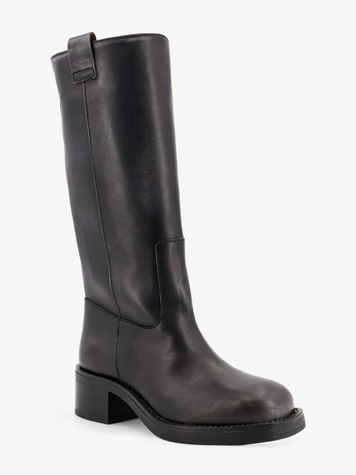 Sajan leather boots.webp