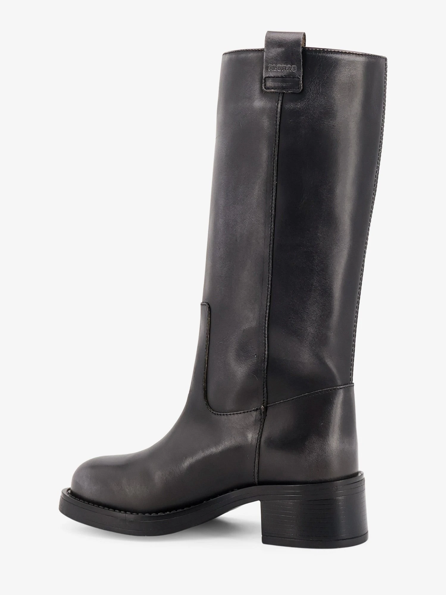 Sajan leather boots.webp