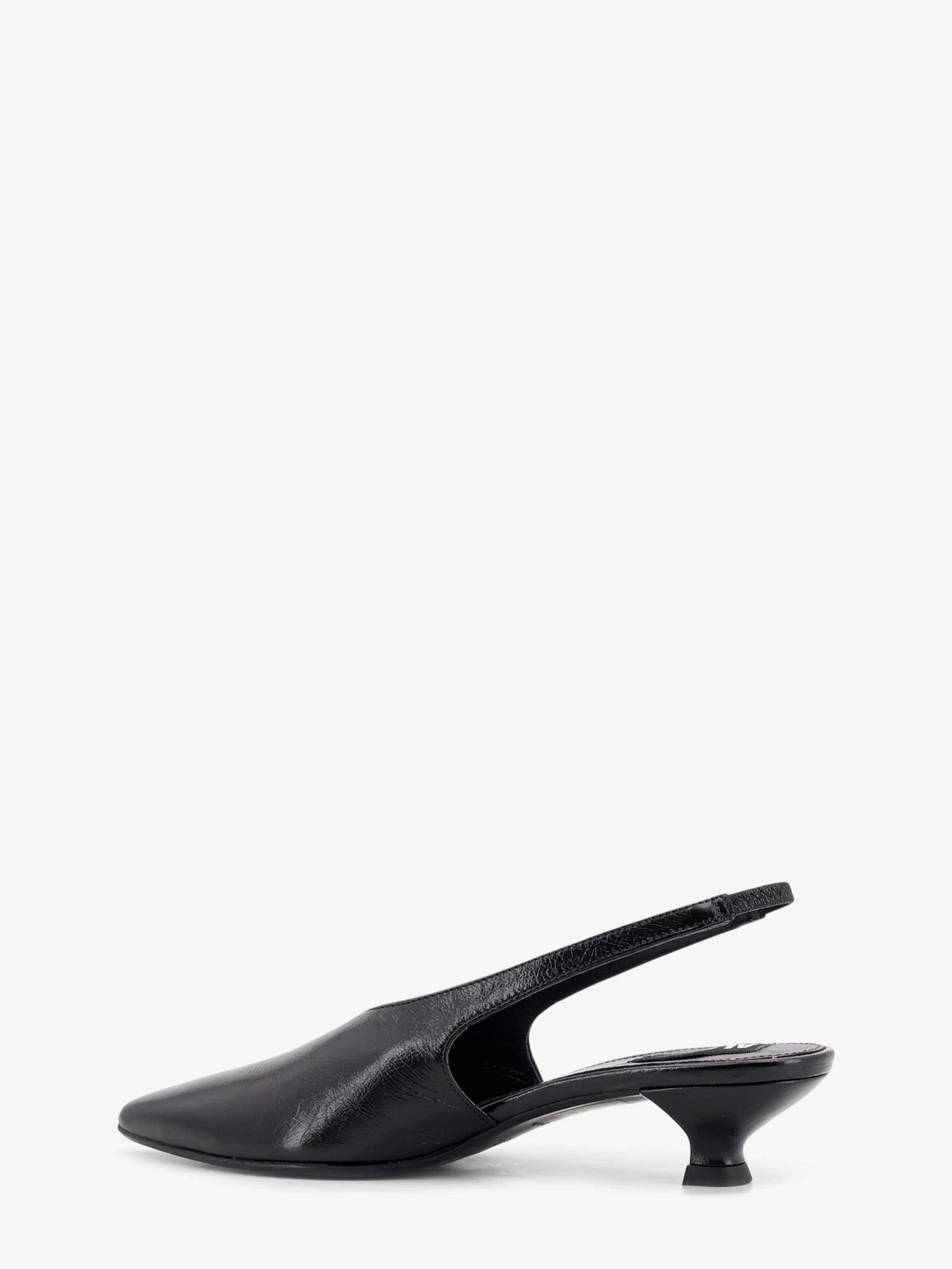 Eros leather pumps.webp
