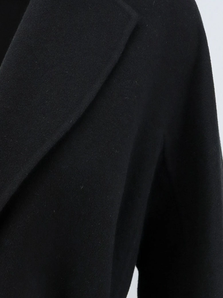 Arona virgin wool coat.webp
