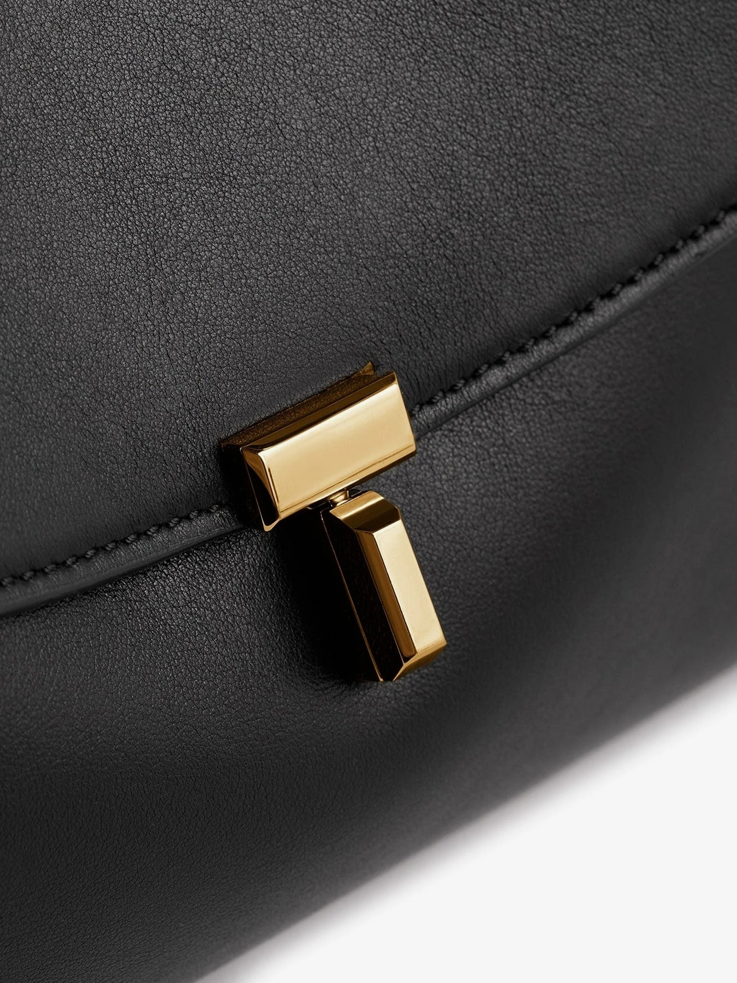 T-Lock Leather Shoulder Bag.webp