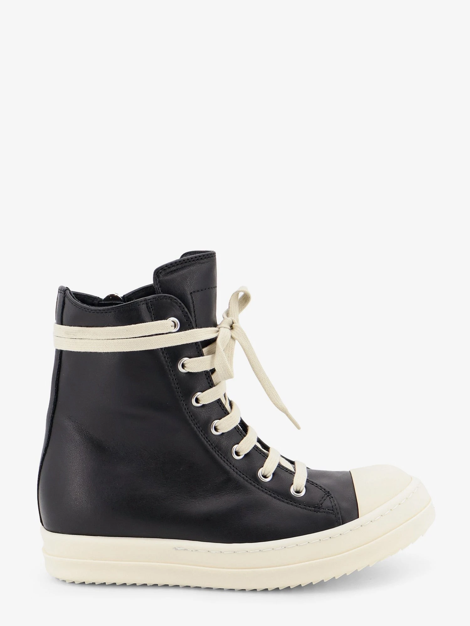 Leather sneakers.webp