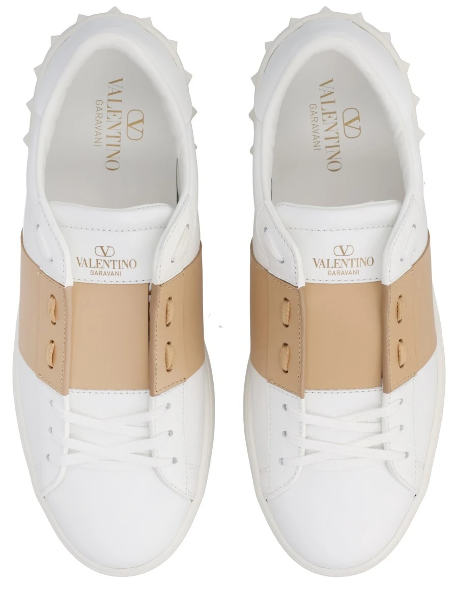 "OPEN" SNEAKER.webp
